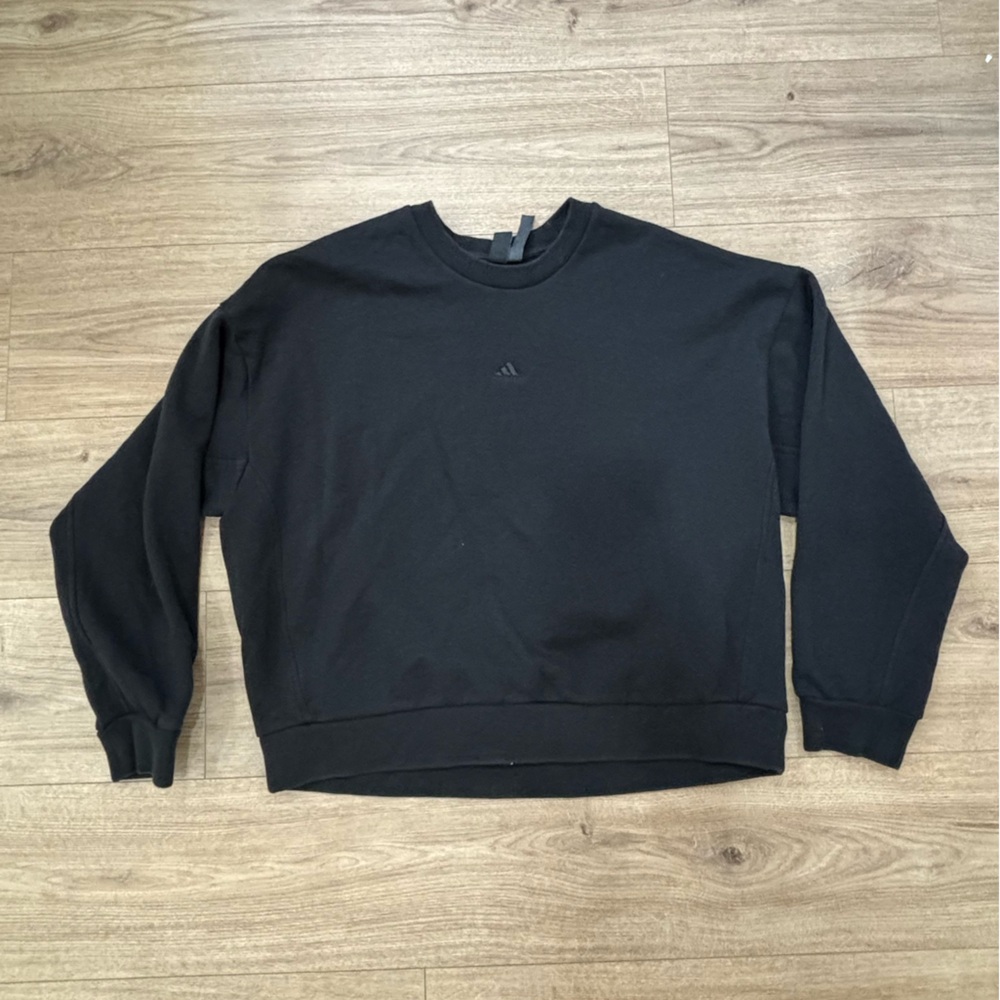 Adidas crewneck